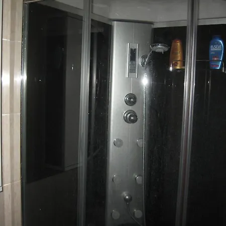Júlia Apartman Tar